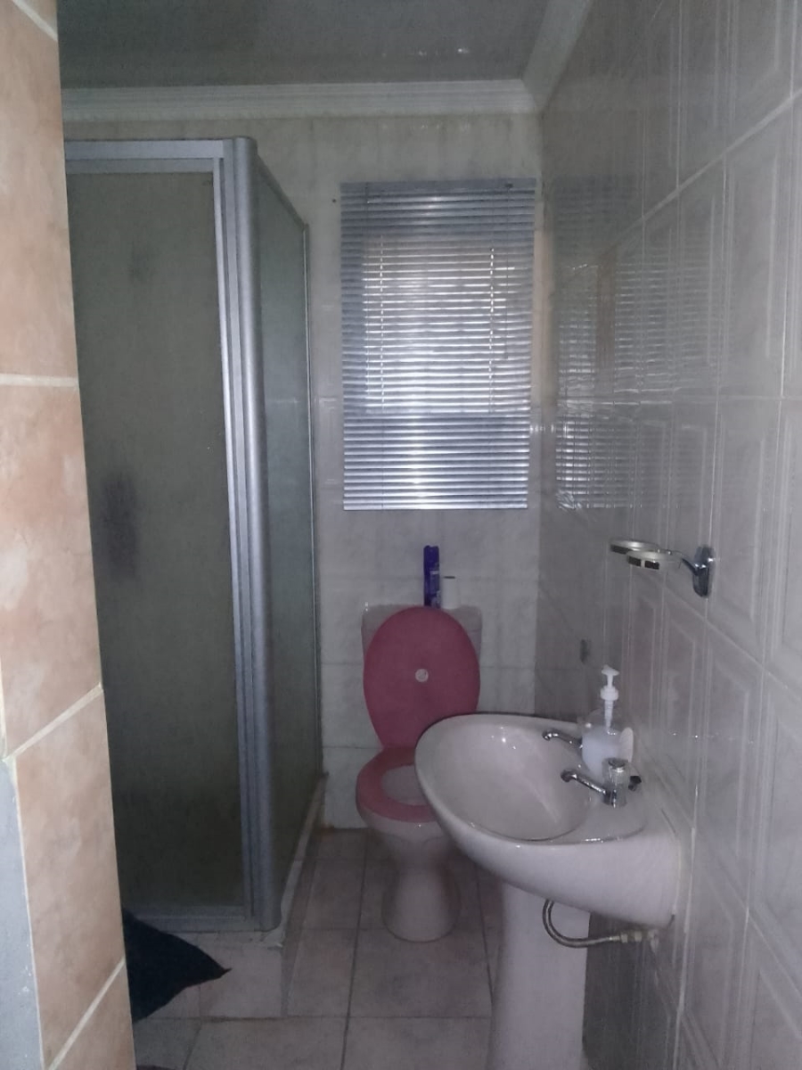 4 Bedroom Property for Sale in Mdantsane Nu 10 Eastern Cape
